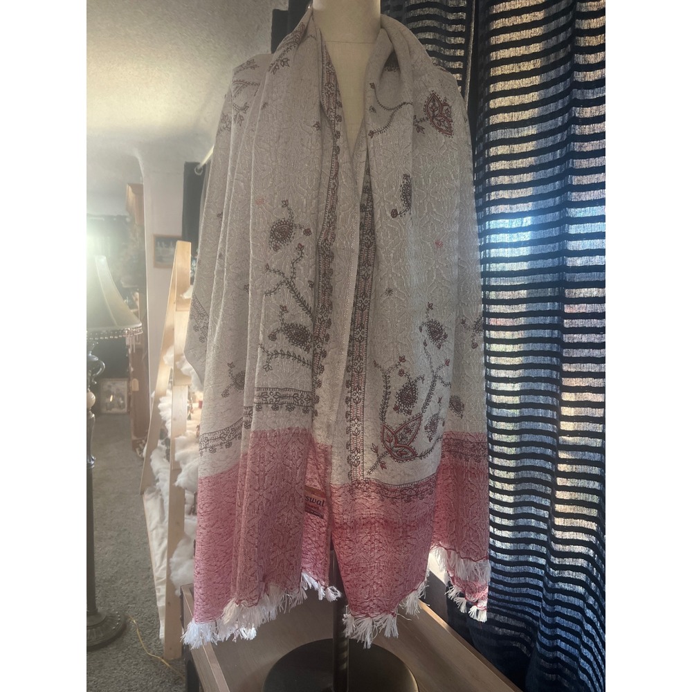 Oswal Shawl Cream Pink Floral Embroidered Fringe Made in India‎